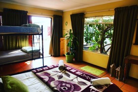 HomeBase Melville Hostel