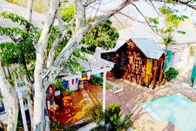 HomeBase Melville Hostel