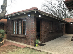 Houghton Hill Cottage