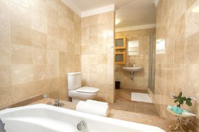 House Higgo Boutique House