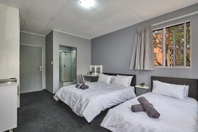 Inn & Out Sandton