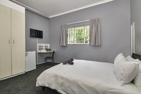 Inn & Out Sandton