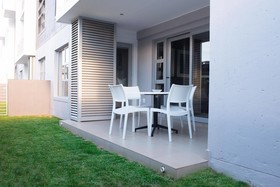 Insignia Luxury Apartments