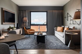 Johannesburg Marriott Melrose Arch Hotel