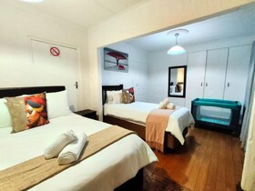 Libra Lodge