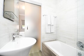 Linden Gap Guesthouse