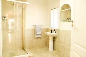 Linden Gap Guesthouse