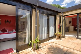 Linden Guest House