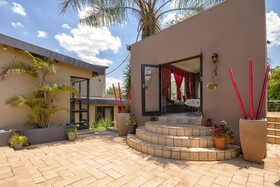 Linden Guest House
