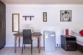 Linden Guest House