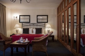 Melrose Place Boutique Hotel