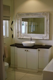 Melrose Place Boutique Hotel