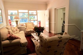 Melrose Place Boutique Hotel