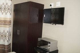 Miraton Eastgate Suites