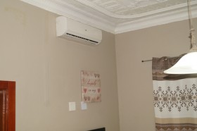 Miraton Eastgate Suites
