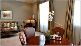 Monarch Hotel