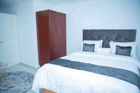Platinum Eagle Guest House