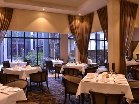 Premier Hotel O.R. Tambo