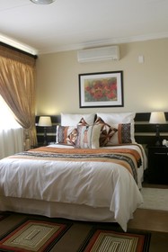 Queen's Place Guest House