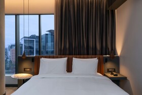 Radisson RED Johannesburg Rosebank