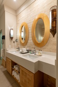 Saxon Hotel, Villas & Spa