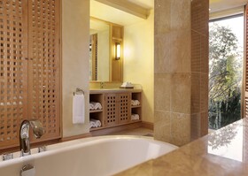 Saxon Hotel, Villas & Spa