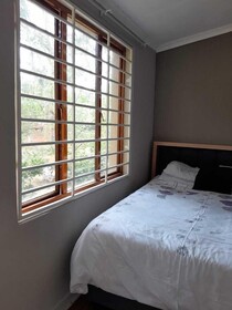 Slumberlake Guest House