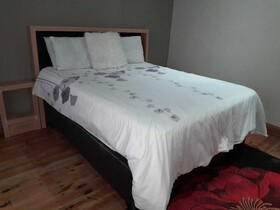 Slumberlake Guest House