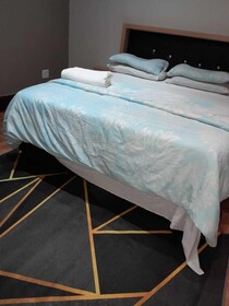 Slumberlake Guest House