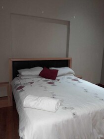 Slumberlake Guest House