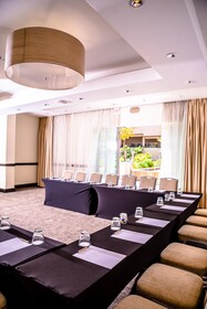 Southern Sun Rosebank