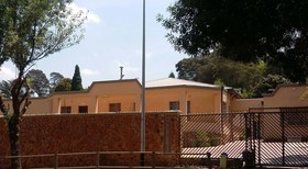 Suburbian Lodge