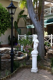 Summerview Guest Lodge