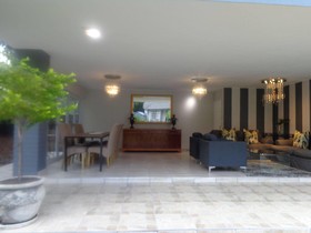 Thatchfoord Lodge