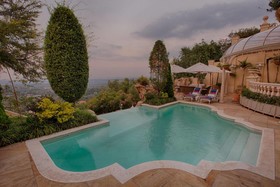 The Munro Boutique Hotel