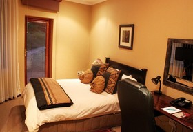 Tladi Lodge