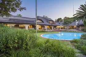 Tladi Lodge