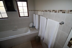 Wilde Cottage On Elder