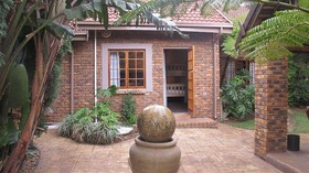 Aero Guest Lodge