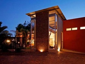 African Moon Corporate Guest House