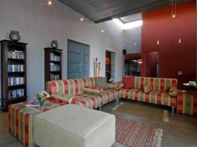African Moon Corporate Guest House