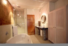 African Rock Hotel & SPA