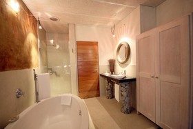African Rock Hotel & SPA