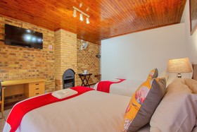 Airport Game Lodge