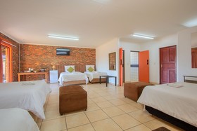 Airport Game Lodge