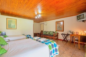 Airport Game Lodge