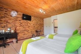 Airport Game Lodge