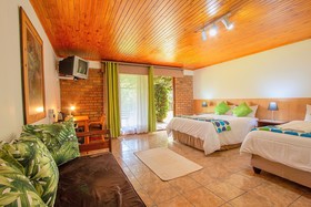 Airport Game Lodge