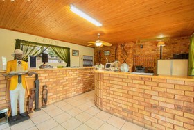 Airport Game Lodge