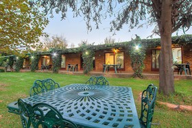 Airport Game Lodge